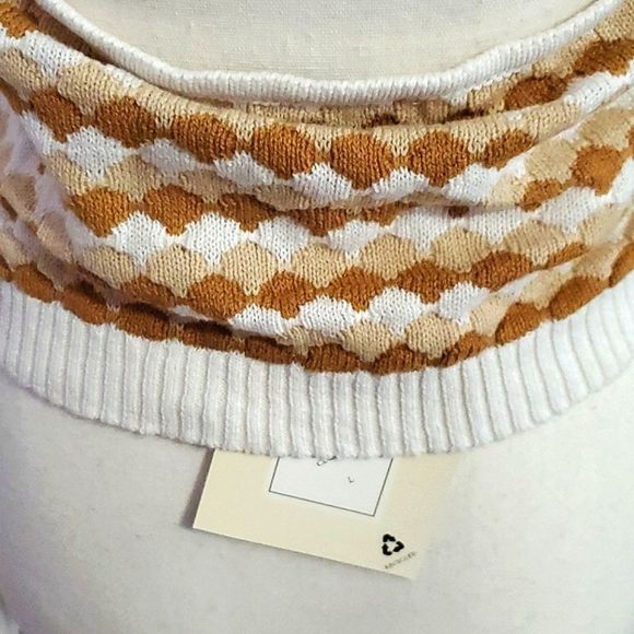 Willow & Wind Tan Neutrals Knitted Boho Beachy Festival Halter Cropped Top - Picture 5 of 8